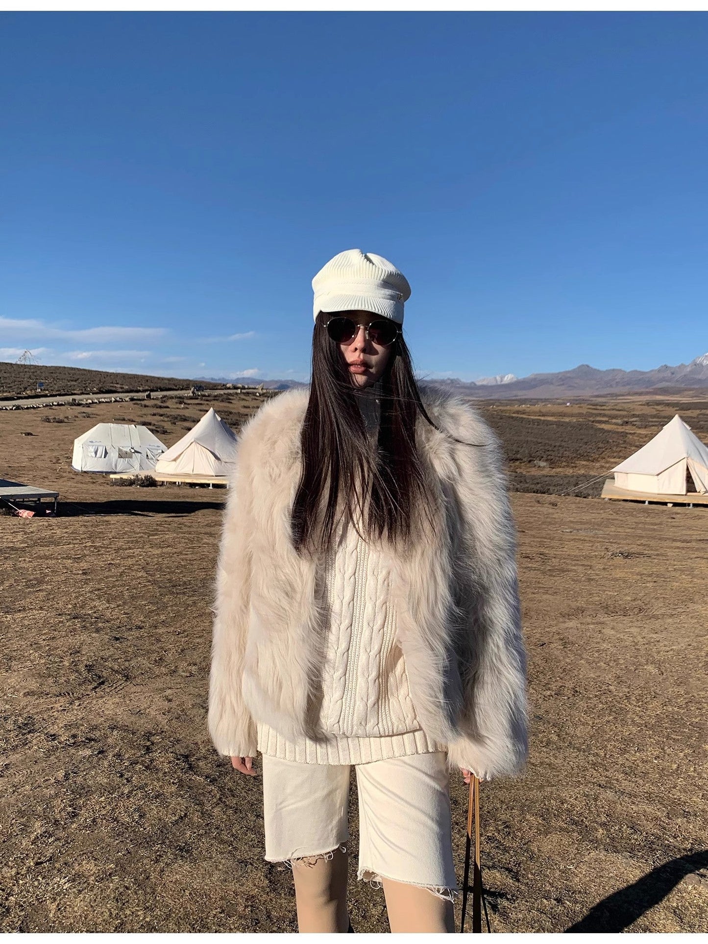 Reed Flower Finnish Fox Fur Coat - Italiqo