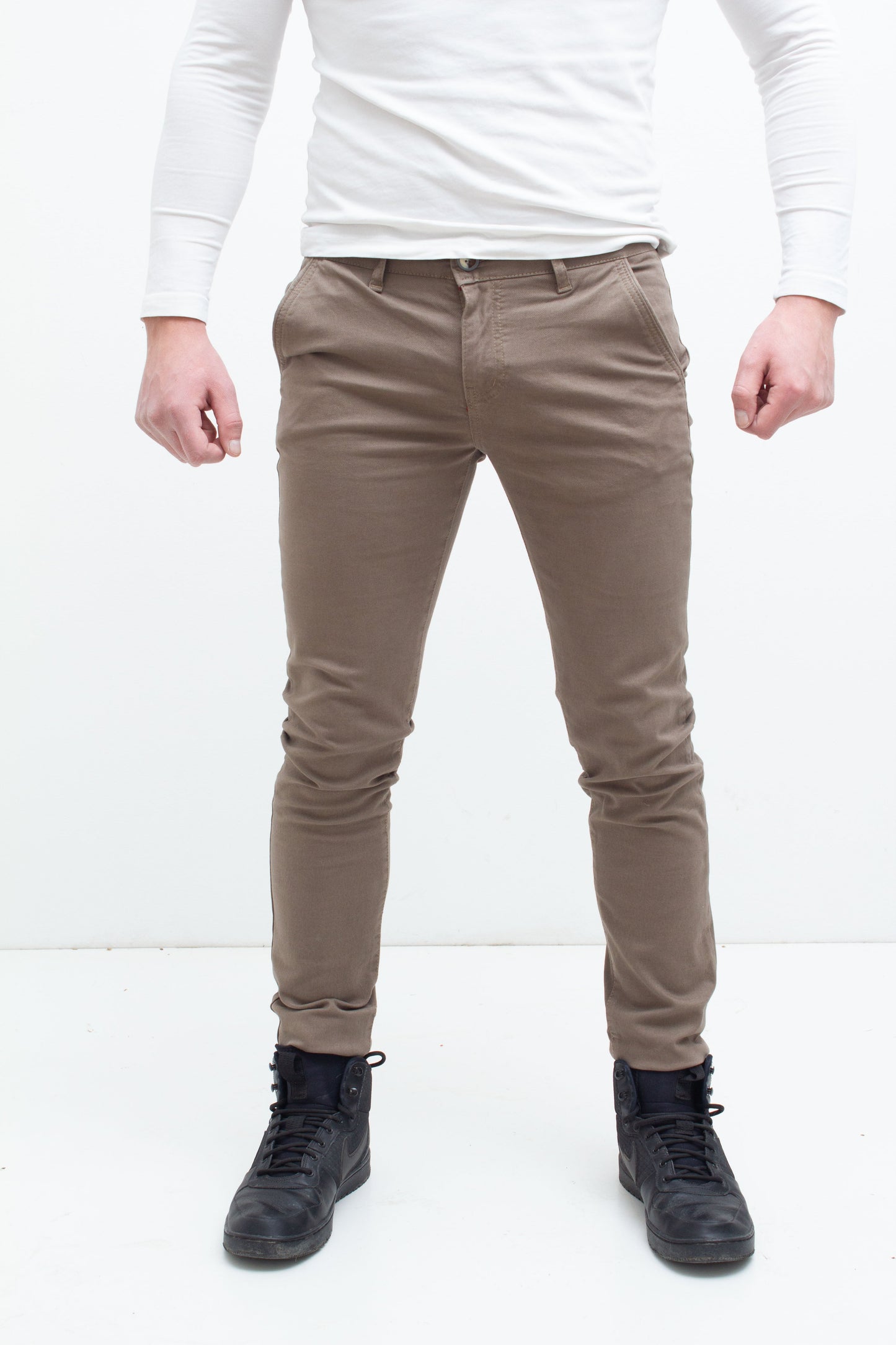 Munich Chino Man-1