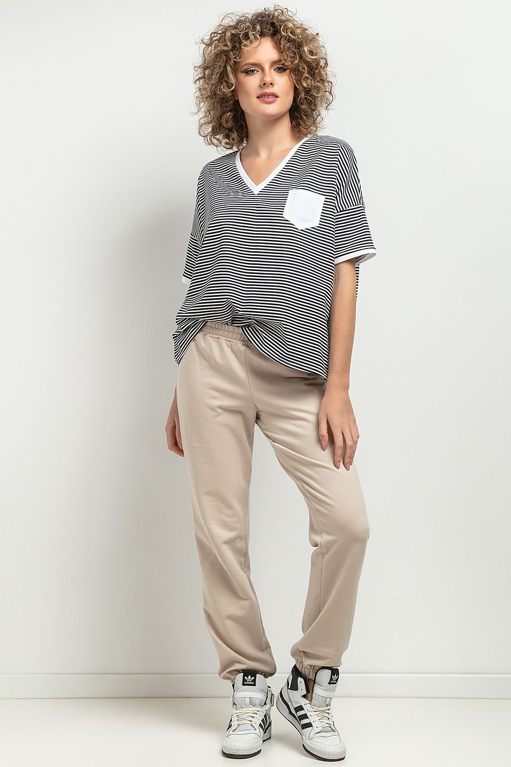 Blouse model 191825 Tessita