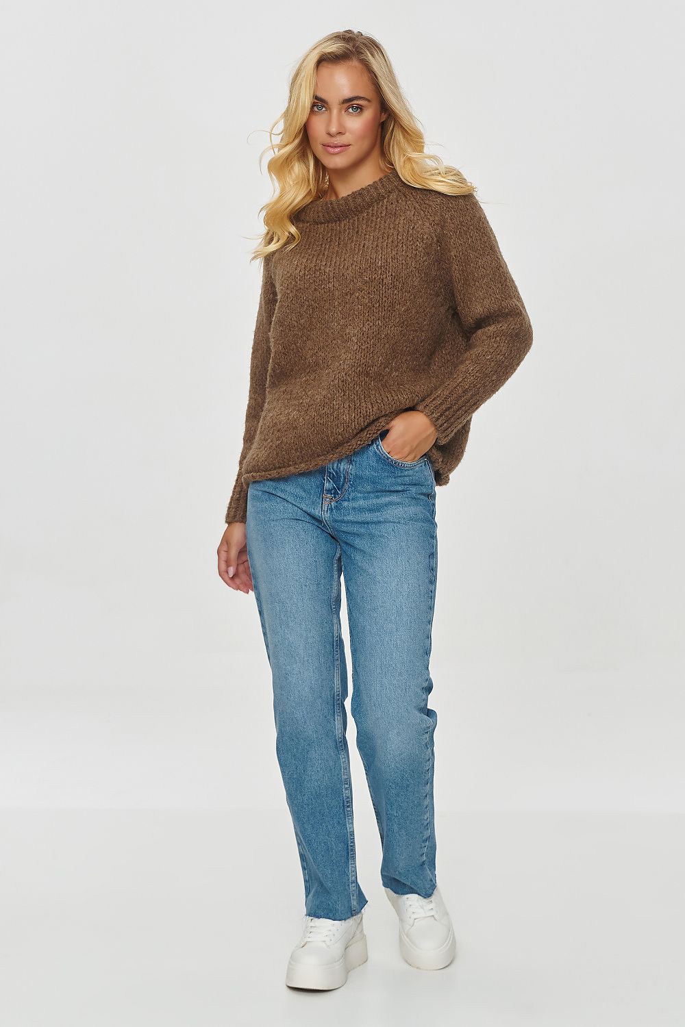 Jumper model 201808 Makadamia