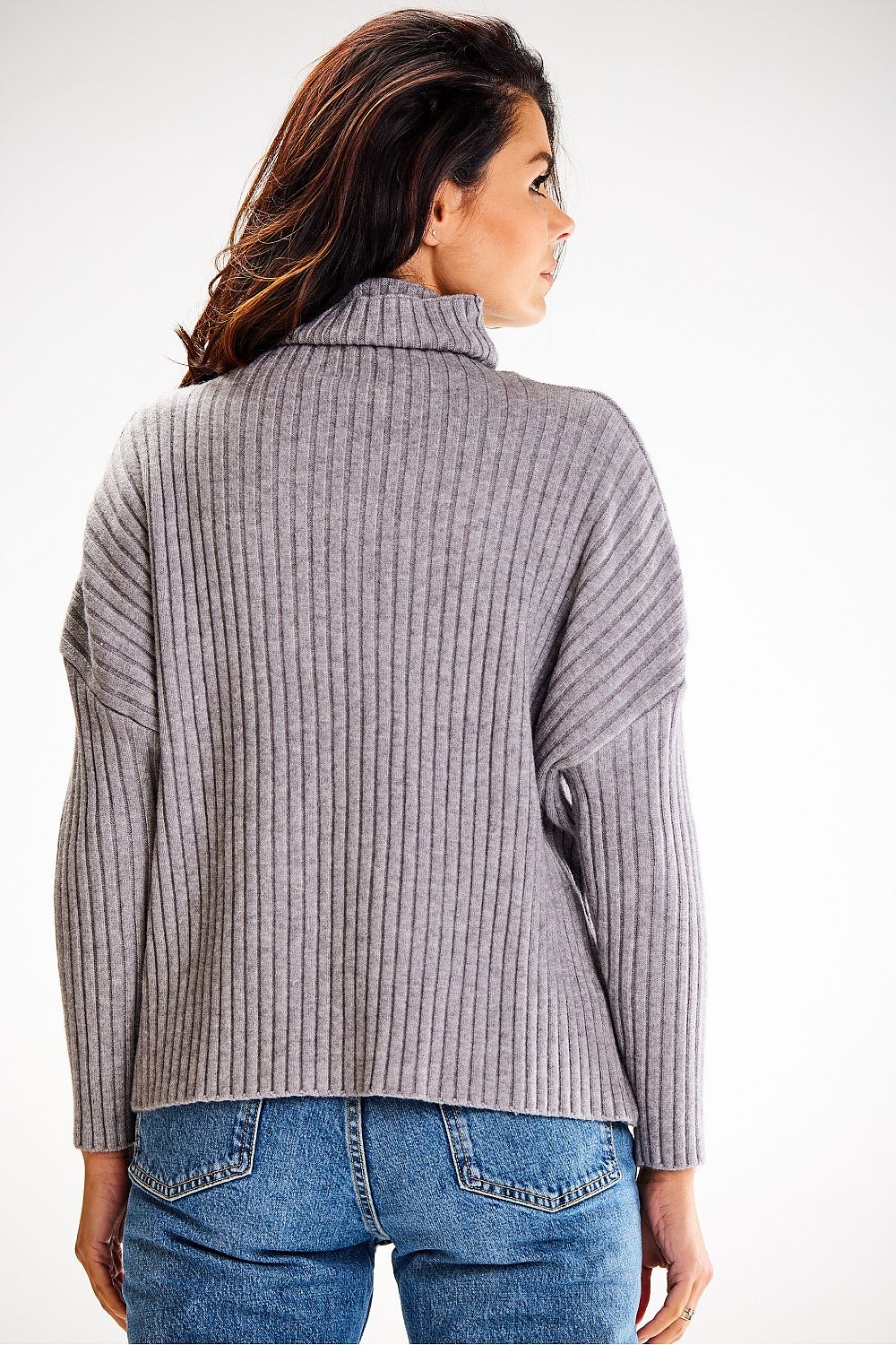 Turtleneck model 187122 awama
