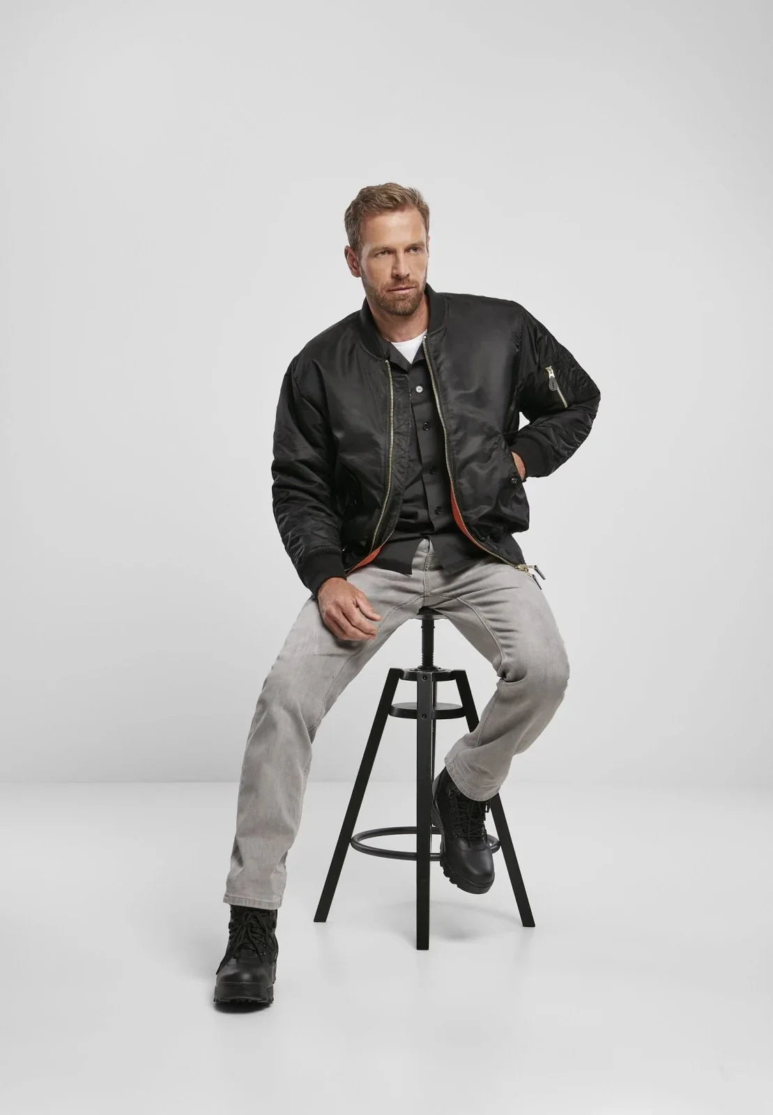 MA1 Bomber Jacket - Italiqo