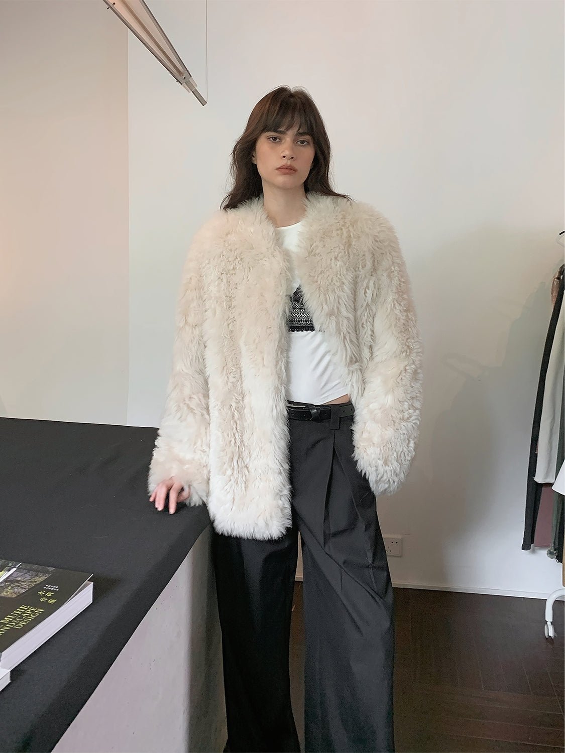 Sea of Love Accompaniment Casual Stand-Up Collar Tuscan Sheepskin - Italiqo